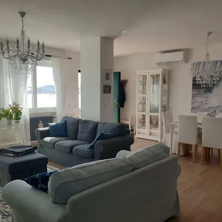 Residenza Gli Oleandri Apartamento *